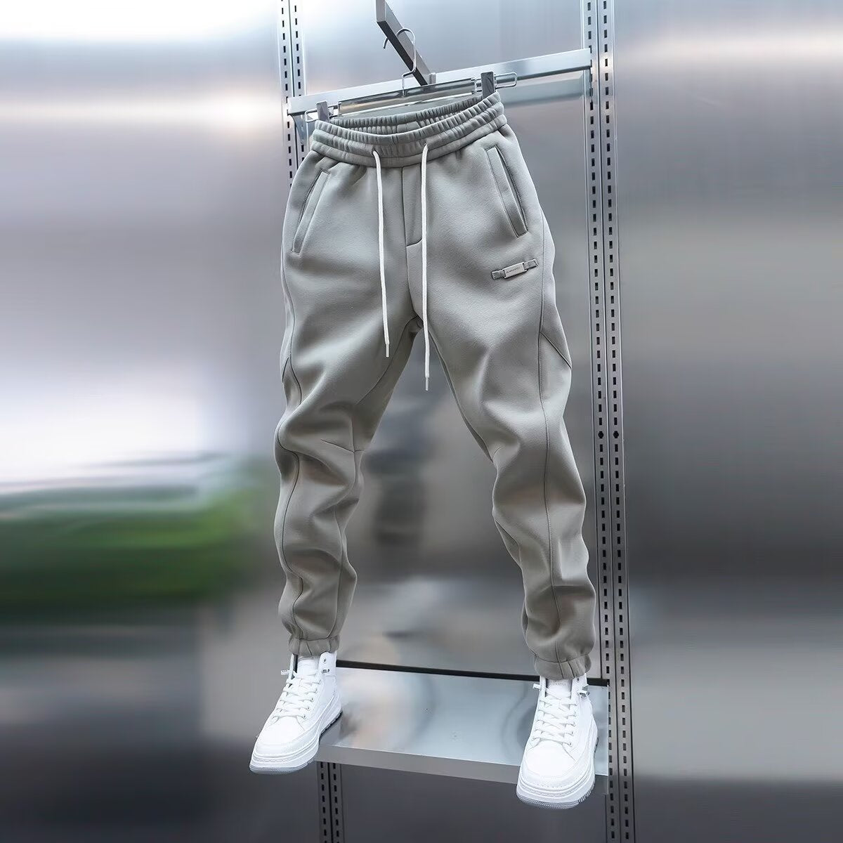 The Relaxed Sweatpant