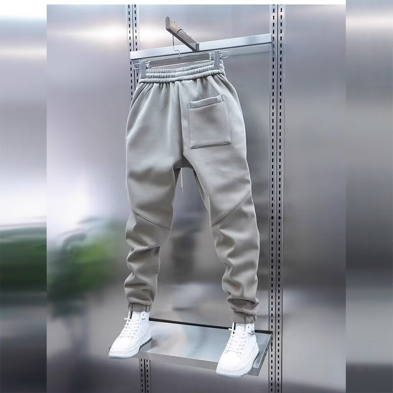 The Relaxed Sweatpant
